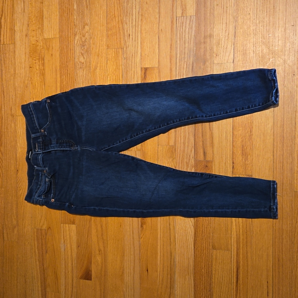 Express Jeans. Skinny, High Rise. Size 8 Short.
